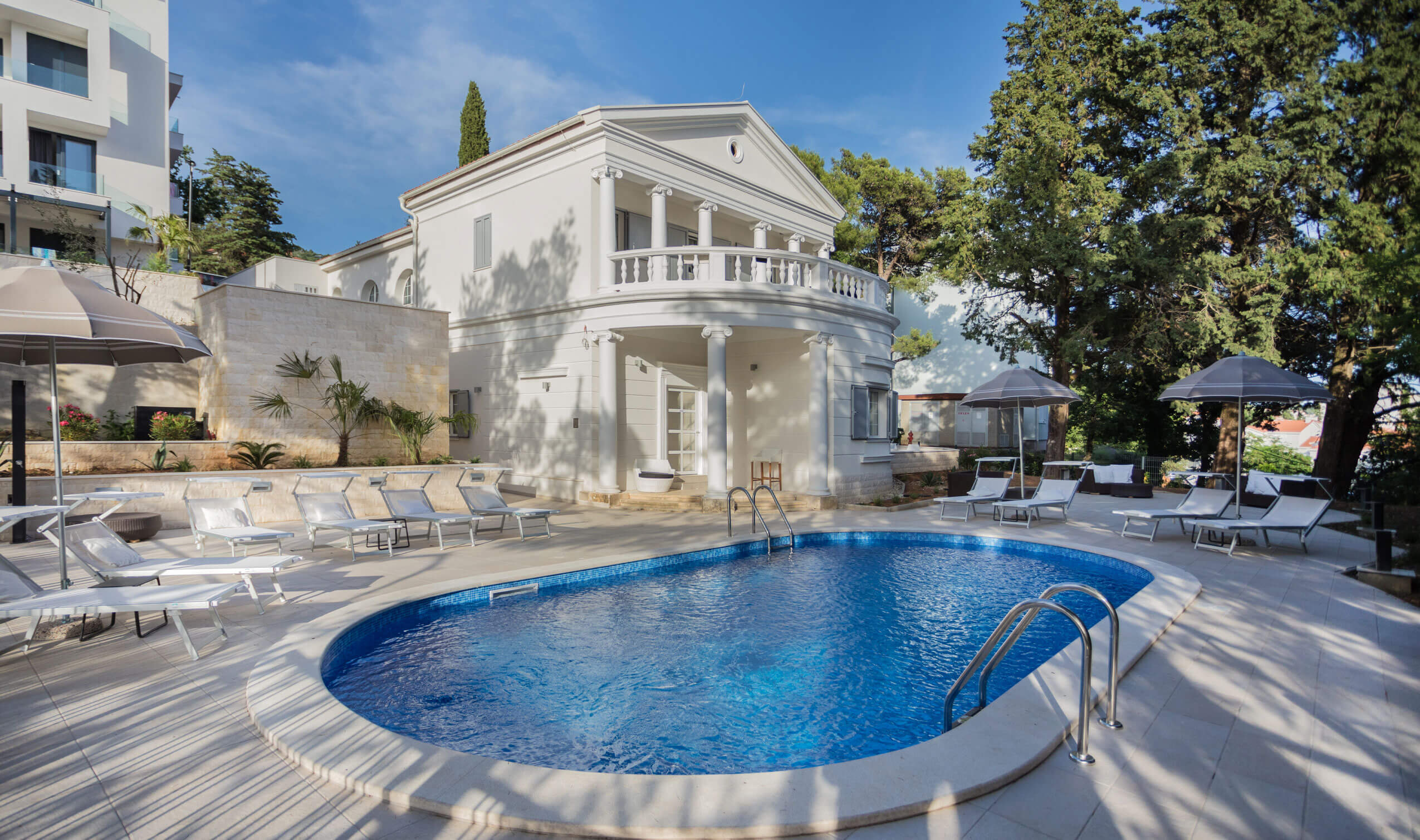 Villa Alta pool
